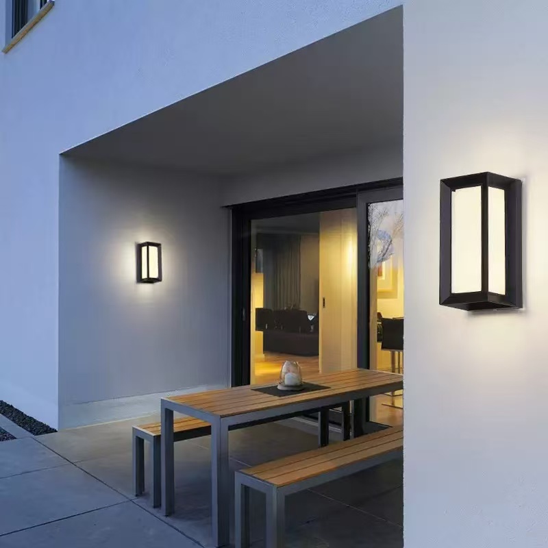 LED Dış Duvar Lambası RGBCCT K - Smart Zigbee Garden Light incelemesi ve fiyatı